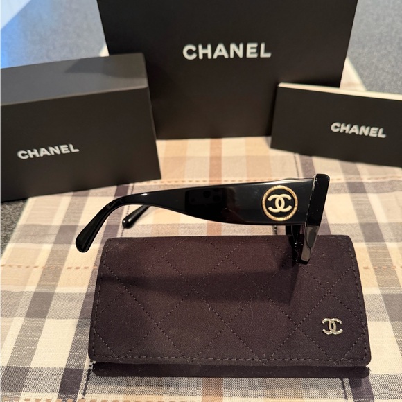 Chanel Black Sunglasses
